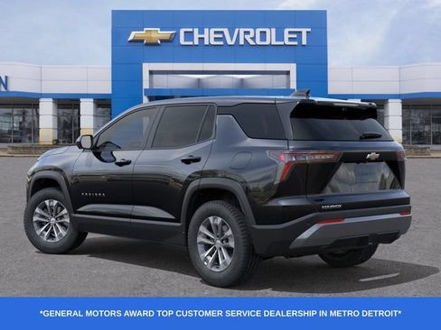 New 2026 Chevrolet Equinox LT w/ Convenience Package II FWD image 4
