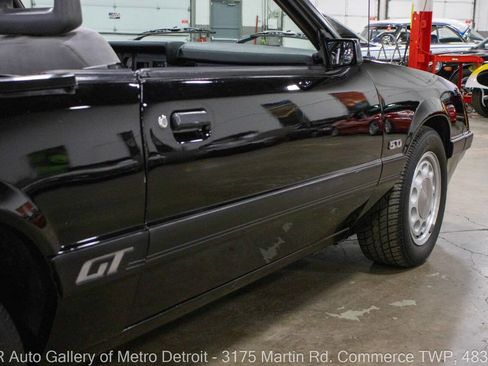 Used 1986 Ford Mustang LX image 24