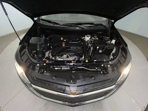 Used 2020 Chevrolet Equinox LS FWD image 25