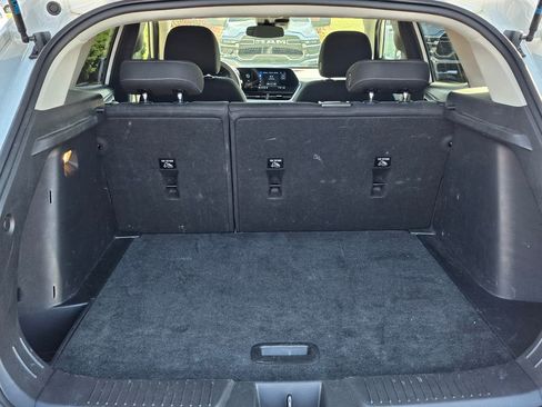 Used 2025 Chevrolet Trax LS image 29