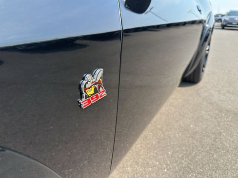 Used 2022 Dodge Challenger R/T Scat Pack RWD image 10