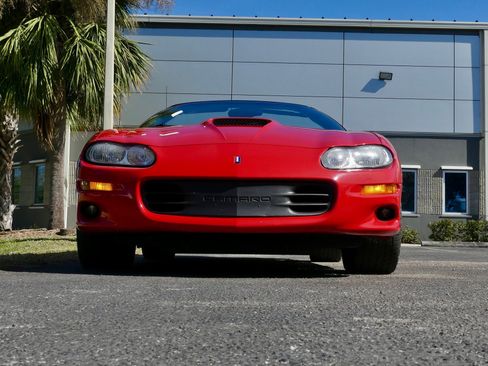 Used 2000 Chevrolet Camaro Z28 w/ SS Performance/Appearance Pkg image 34