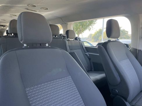 Used 2021 Ford Transit 350 XLT image 34