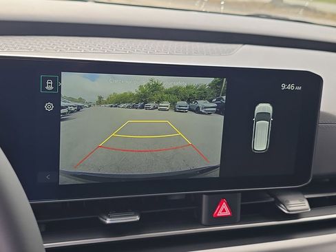 New 2026 Kia Carnival LXS FWD image 24