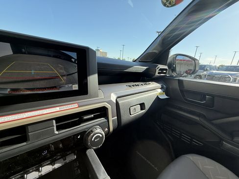 New 2026 Toyota Tacoma SR5 AWD/4WD image 14