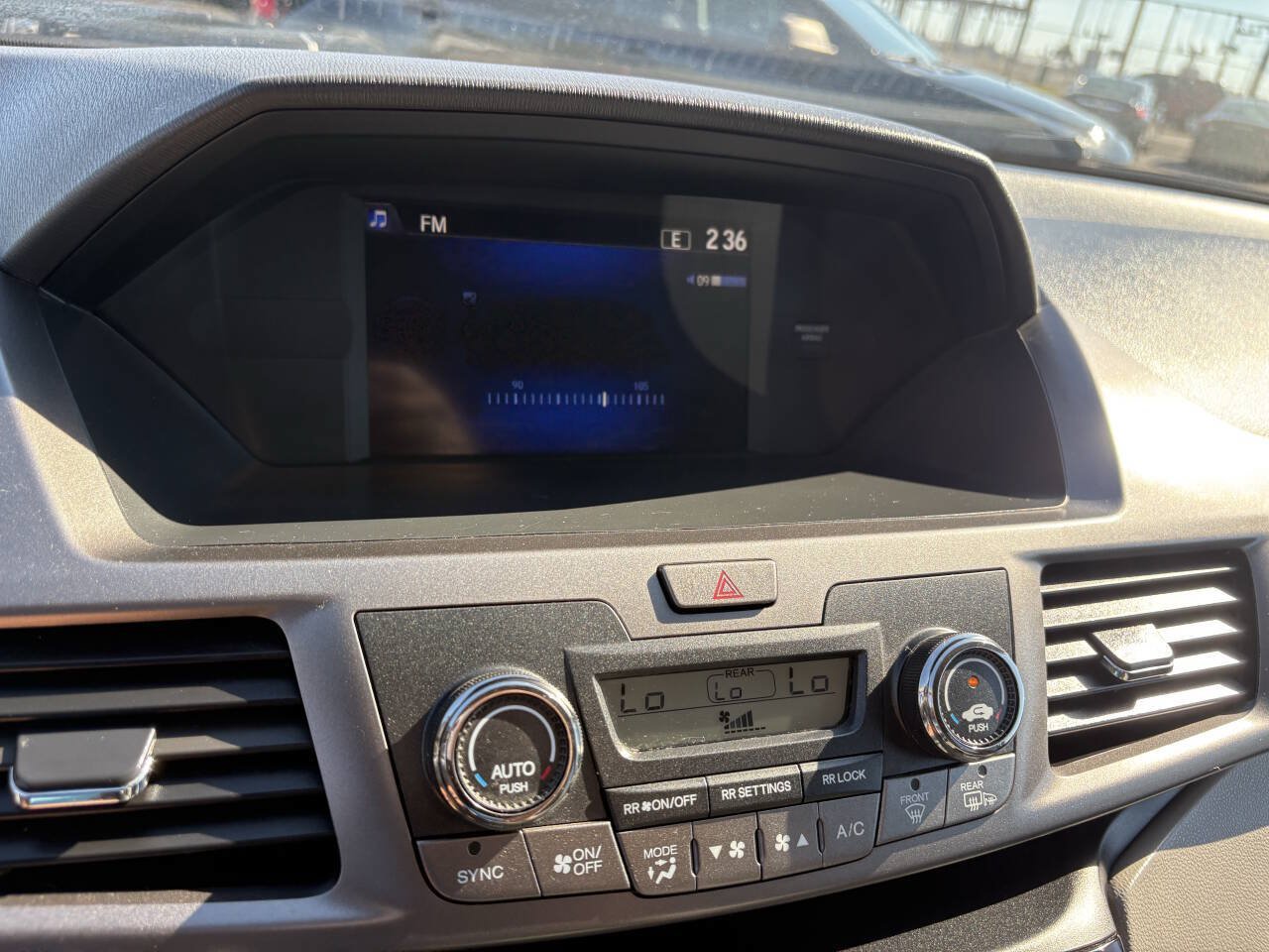 Used 2015 Honda Odyssey EX image 31