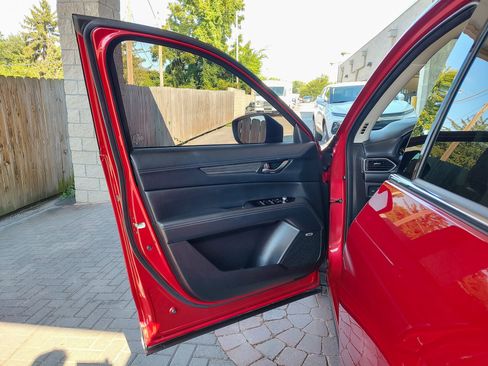 Used 2022 MAZDA CX-5 AWD 2.5 S w/ Premium Package image 23