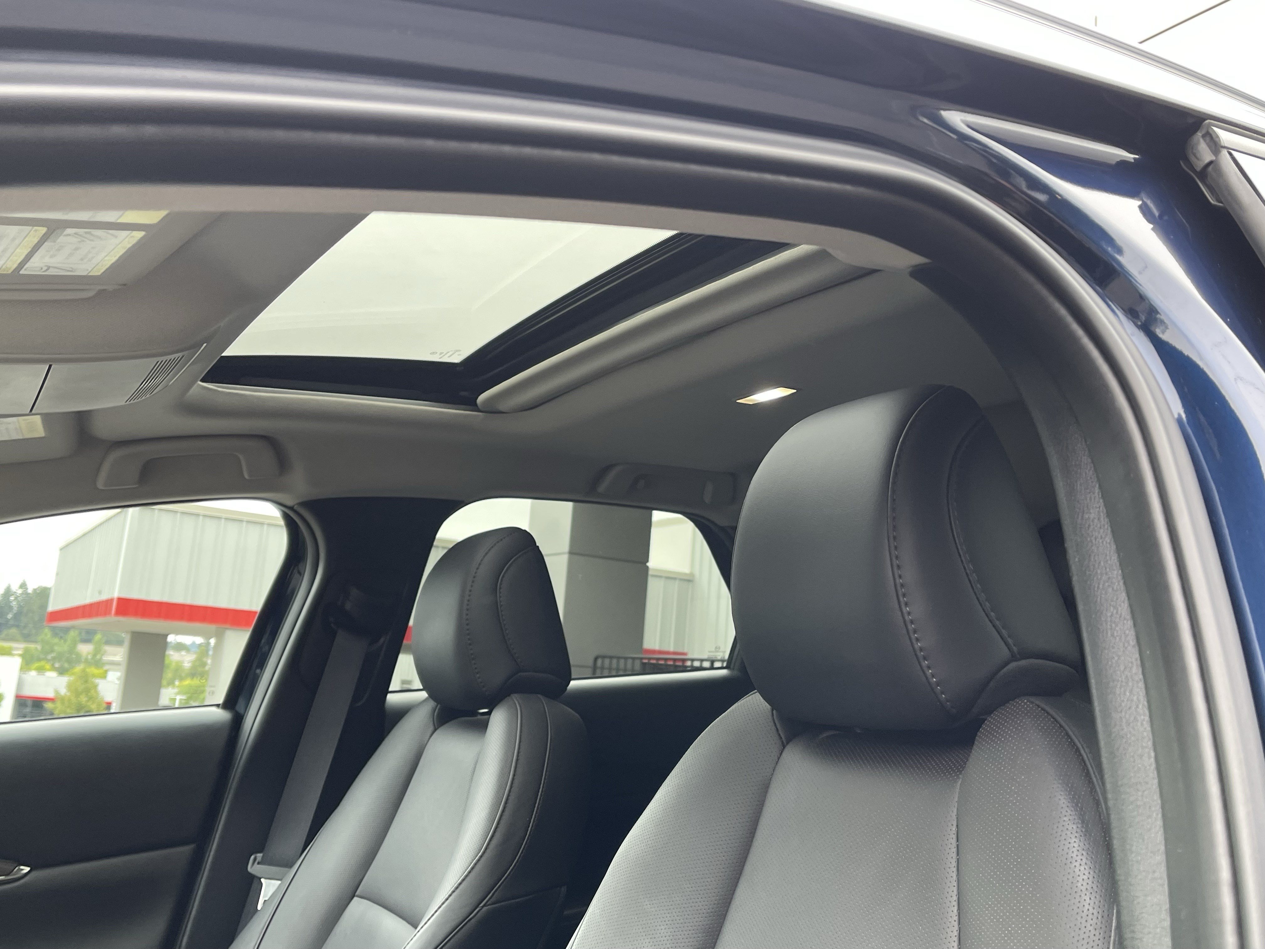 Used 2021 MAZDA CX-30 AWD 2.5 S w/ Premium Package image 20