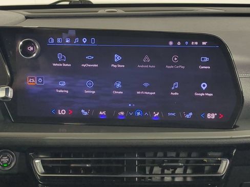 Used 2026 Chevrolet Traverse LT FWD image 22