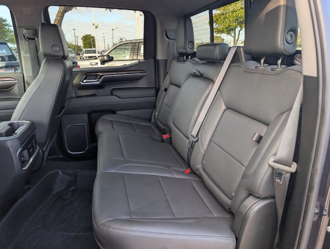 Used 2022 GMC Sierra 1500 Elevation w/ Elevation Premium Package AWD/4WD image 26
