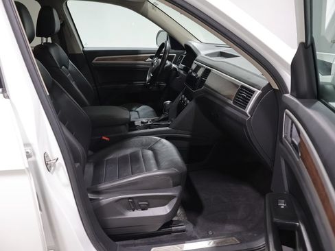 Used 2019 Volkswagen Atlas SEL Premium AWD/4WD image 22