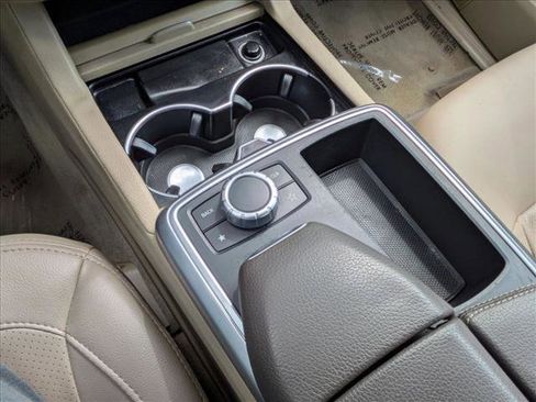 Used 2012 Mercedes-Benz ML 350 4MATIC image 12