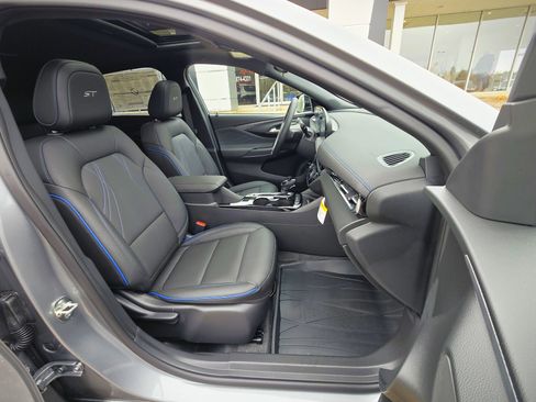 New 2026 Buick Envista Sport Touring w/ Convenience I Package image 18