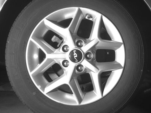 Used 2025 Kia Soul LX w/ LX Technology Package FWD image 22
