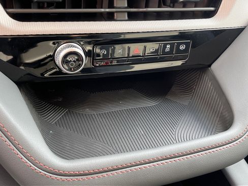 New 2026 Ford Explorer Active image 12