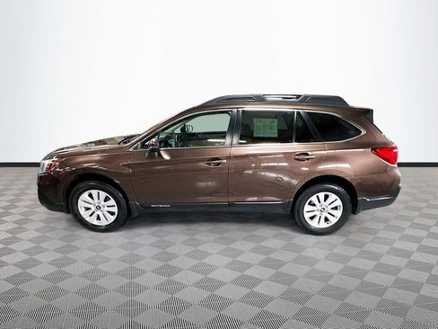 Used 2019 Subaru Outback 2.5i Premium w/ Popular Package #2 image 34