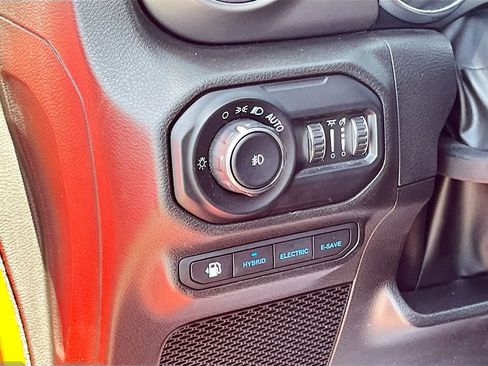 Used 2022 Jeep Wrangler Unlimited Rubicon 4xe w/ Safety Group image 10