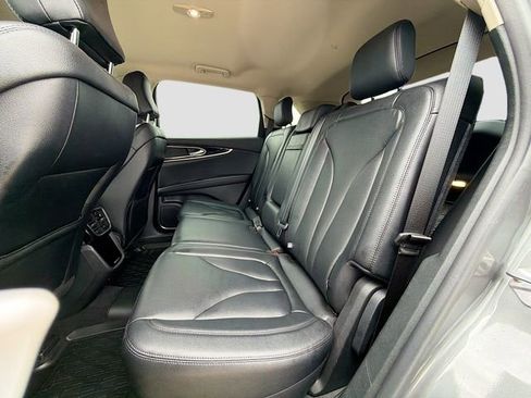Used 2023 Lincoln Nautilus AWD w/ Premium Package image 24