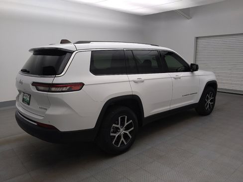 Used 2023 Jeep Grand Cherokee L Limited image 10