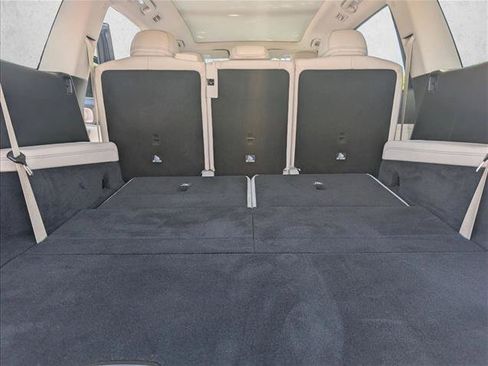 Used 2022 Mercedes-Benz GLS 450 4MATIC image 4