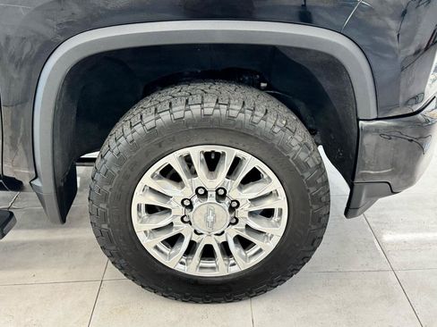 Used 2020 Chevrolet Silverado 2500 High Country w/ Z71 Off-Road Package AWD/4WD image 47
