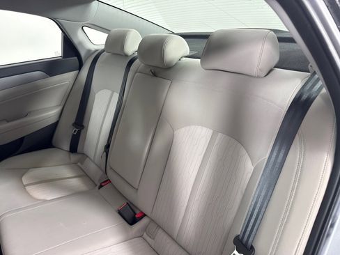 Used 2016 Hyundai Sonata SE image 21