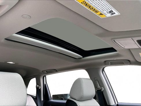 Used 2025 Honda CR-V EX image 21