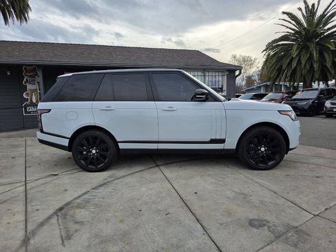 Used 2016 Land Rover Range Rover Supercharged image 4