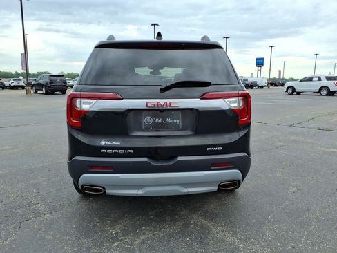 Used 2023 GMC Acadia SLE w/ Driver Convenience Package AWD/4WD image 4