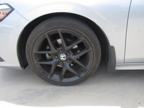 Used 2022 Honda Civic Sport image 5