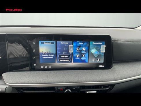 New 2026 Nissan Kicks SV w/ Cold Weather Package FWD image 38