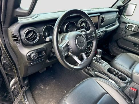 Used 2023 Jeep Wrangler Unlimited Sahara w/ Cold Weather Group AWD/4WD image 10