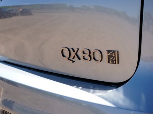 New 2026 INFINITI QX80 Autograph image 8