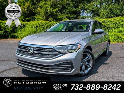 Used 2024 Volkswagen Jetta SE