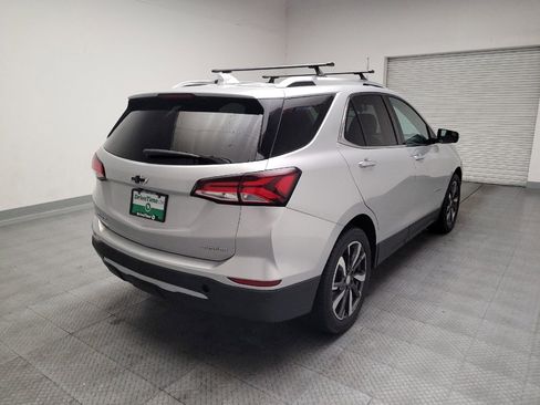 Used 2022 Chevrolet Equinox Premier FWD image 9