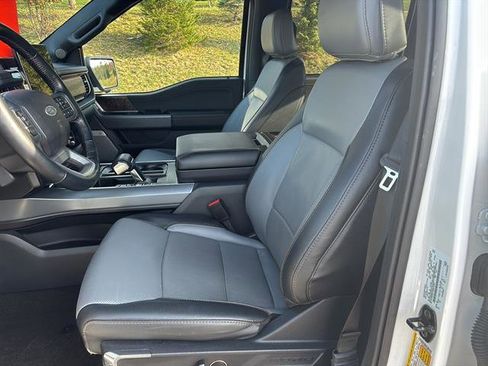 Certified 2022 Ford F150 Lightning Lariat image 11