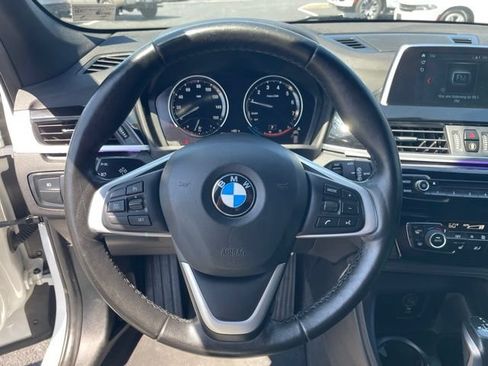 Used 2019 BMW X1 xDrive28i w/ Convenience Package AWD/4WD image 12