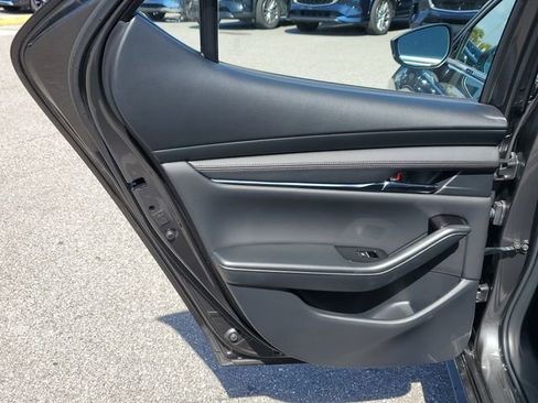 New 2026 MAZDA MAZDA3 2.5 S Hatchback w/ Premium Pkg FWD image 11