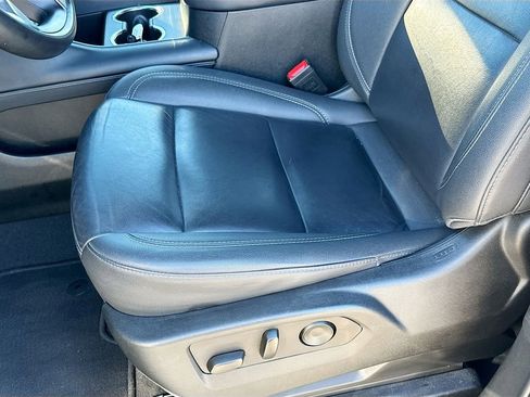 Used 2024 Chevrolet Tahoe LT image 19