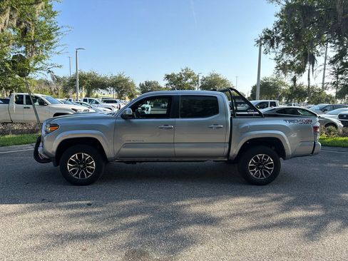 Used 2023 Toyota Tacoma TRD Sport w/ TRD Premium Sport Package AWD/4WD image 2