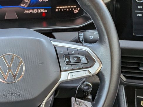 Used 2025 Volkswagen Jetta S image 24