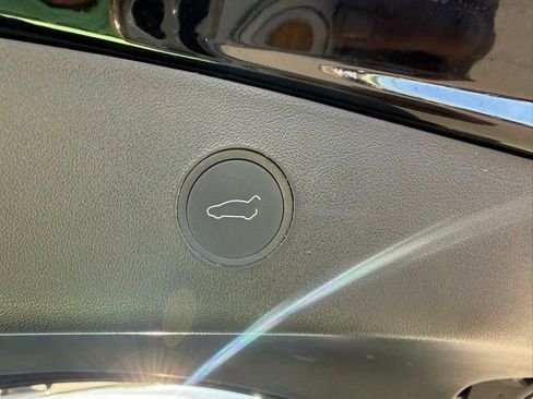Used 2022 Tesla Model 3 Long Range AWD/4WD image 15