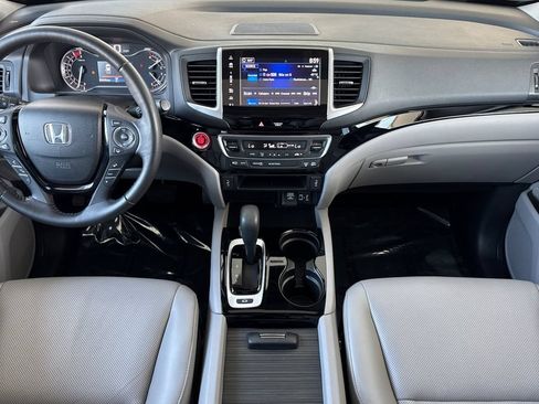 Used 2018 Honda Ridgeline RTL-E image 4