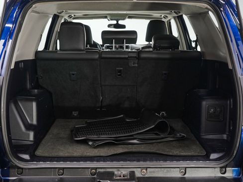 Used 2018 Toyota 4Runner SR5 Premium image 9