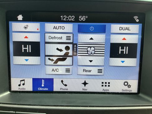 Used 2017 Ford Explorer Limited image 24