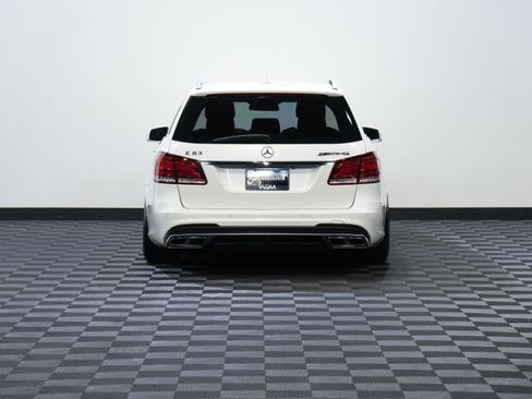 Used 2014 Mercedes-Benz E 63 AMG S-Model w/ Driver Assistance Package image 7