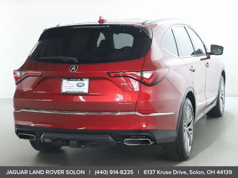 Used 2023 Acura MDX SH-AWD w/ Advance Package image 9