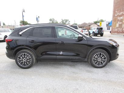 New 2024 Ford Escape SE