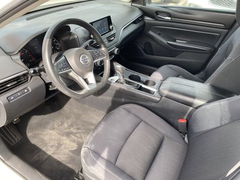Used 2021 Nissan Altima 2.5 S image 11