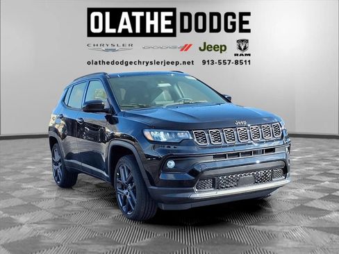 New 2026 Jeep Compass Latitude AWD/4WD image 27